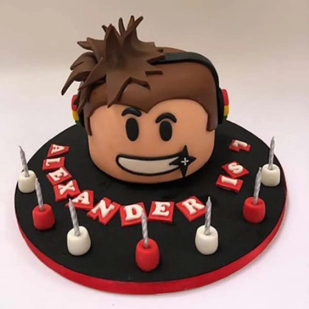 Gamer Roblox Cake