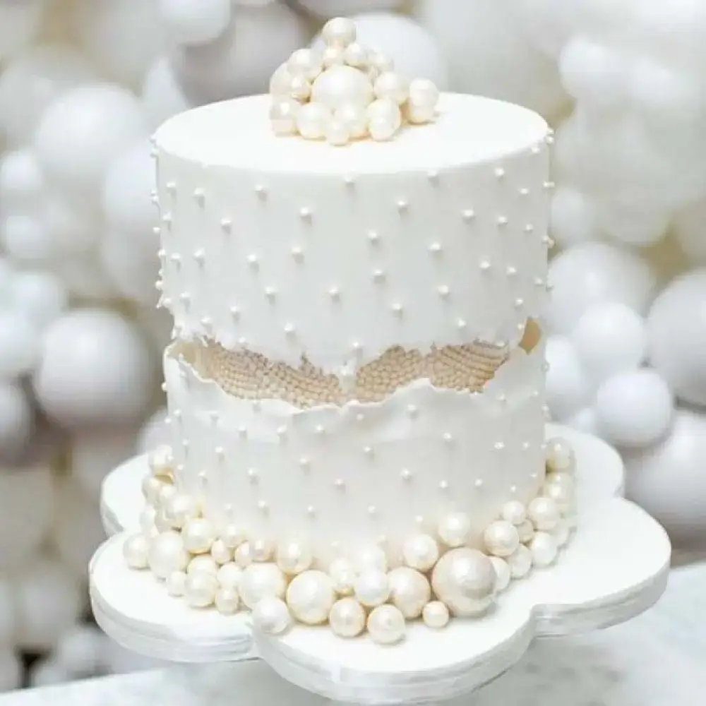 Pearly Imperial Cake