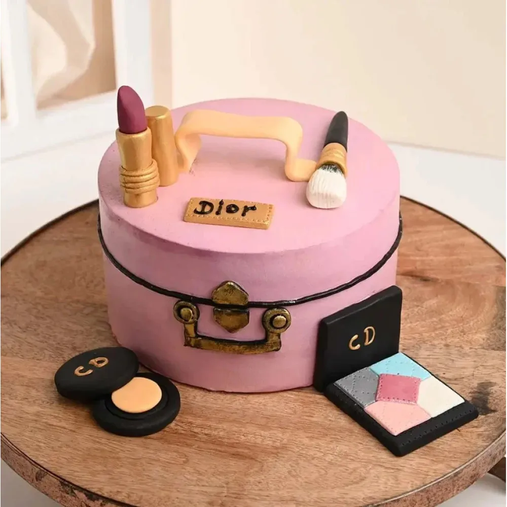 Makeup Box Cake