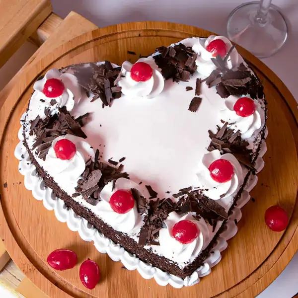Golden Love Cake
