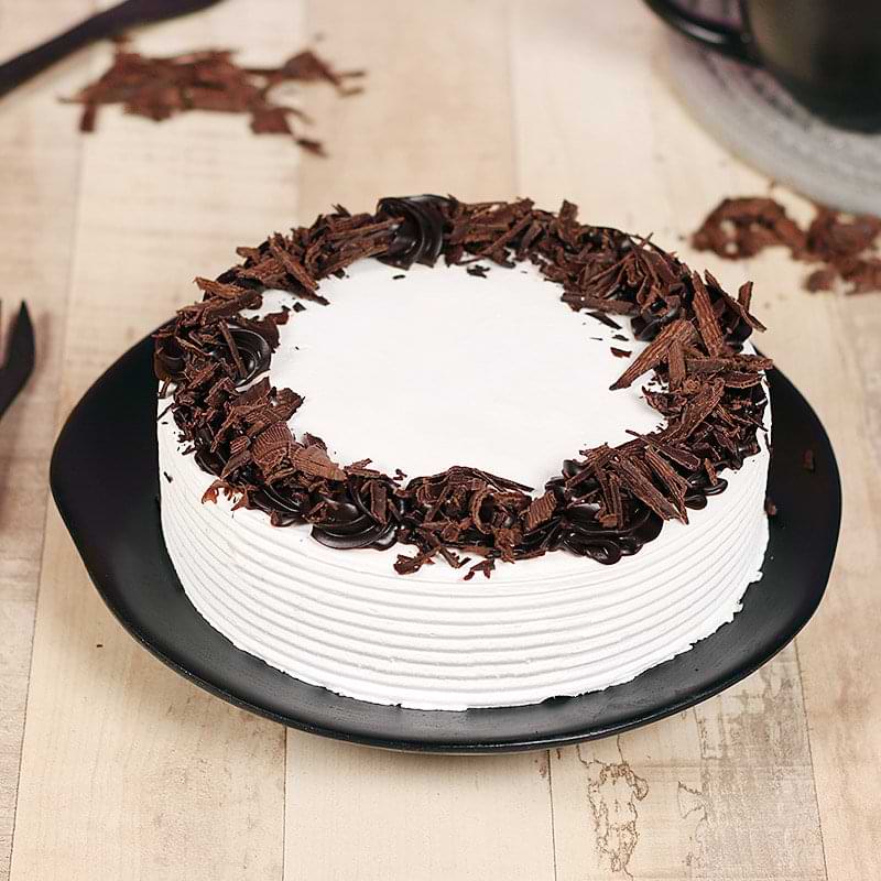 Delectable Black Forest Treat Cake