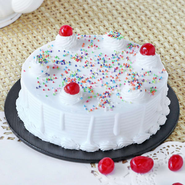 Classic Vanilla Cake