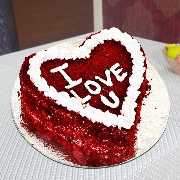 Red Velvet Love Cake