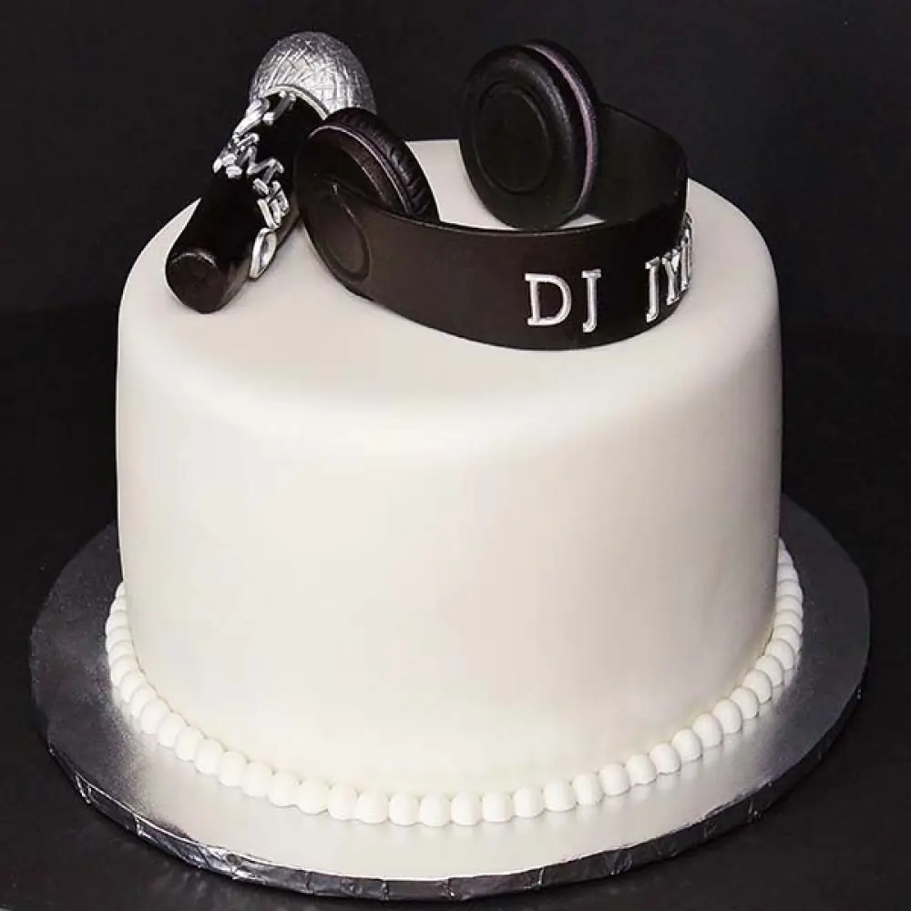 Lets Karaoke Cake